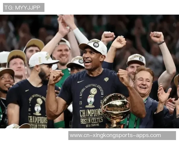 绿军感恩霍福德的奉献与领导力你是我们心中的英雄